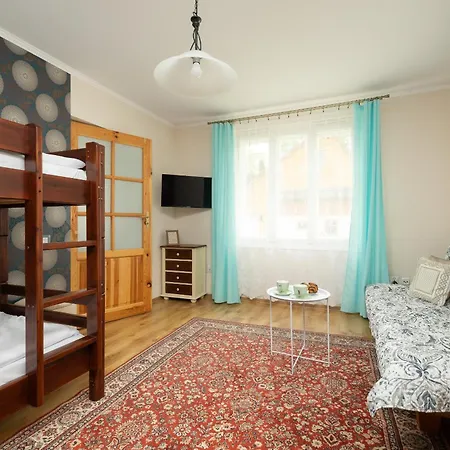 Apartment Atmospheric In A Mountain By Renters Zakopane